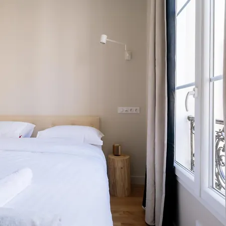 Stunning 1 Bedroom In