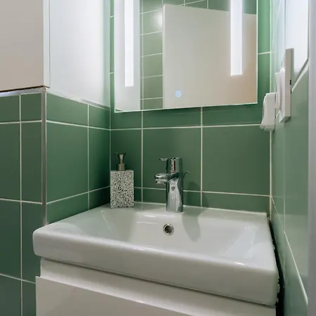 Stunning 1 Bedroom In Feriehus